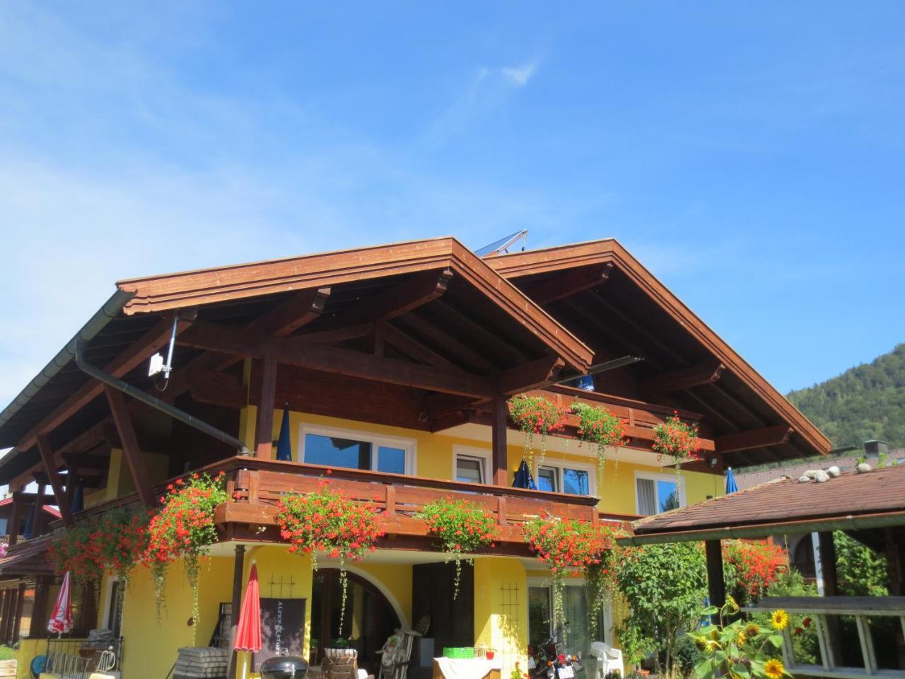 Hotel Alp Inn - Chiemgaukarte Inclusive Ruhpolding Exterior foto